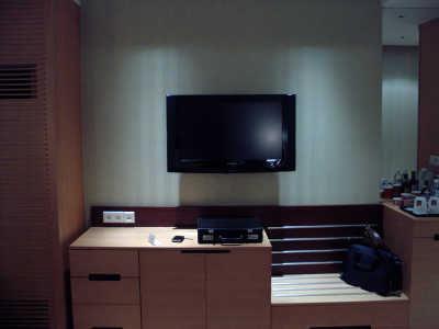 hotel_room2